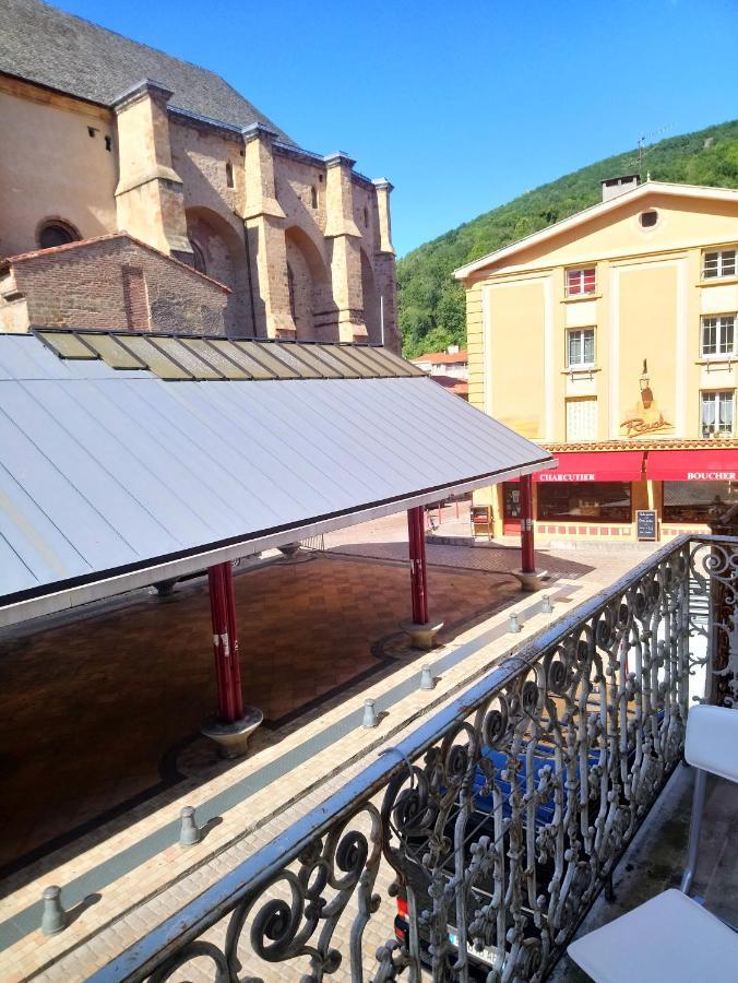 Joli Duplex Avec Balcon Et Vue Sur Place Du Centre Historique ! Foix Exteriér fotografie